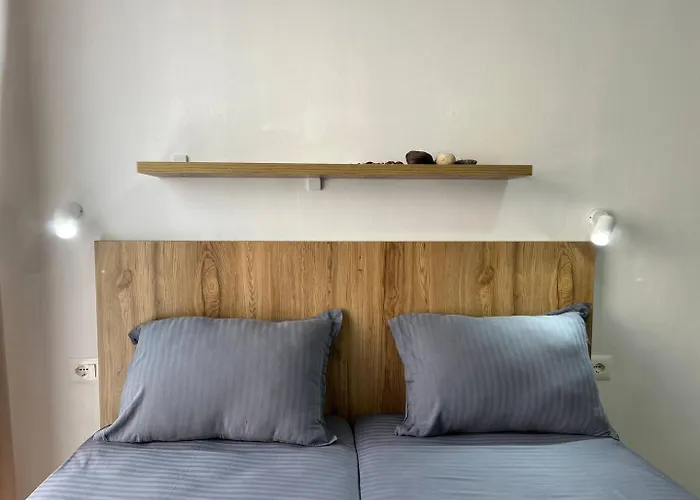 Laau Pama By Adriatic Living